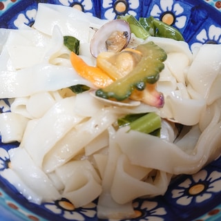 出汁が美味しい⭐あさりと野菜の焼きうどん